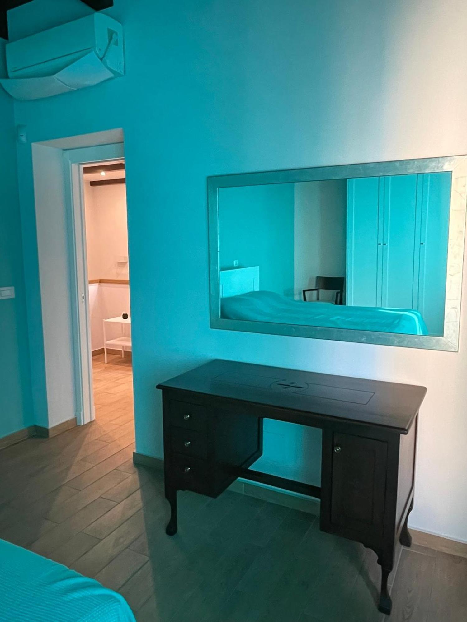 La Dimora Dell'Artigiano Apartment Bari Luaran gambar